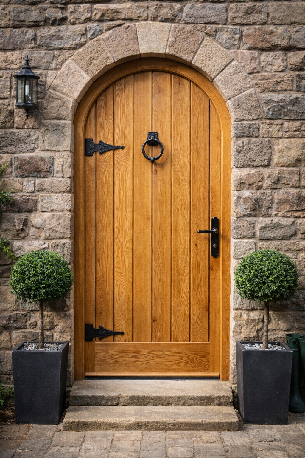 Arched oak door